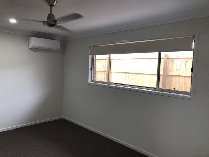 33 Gillian Drive, Coomera QLD 4209