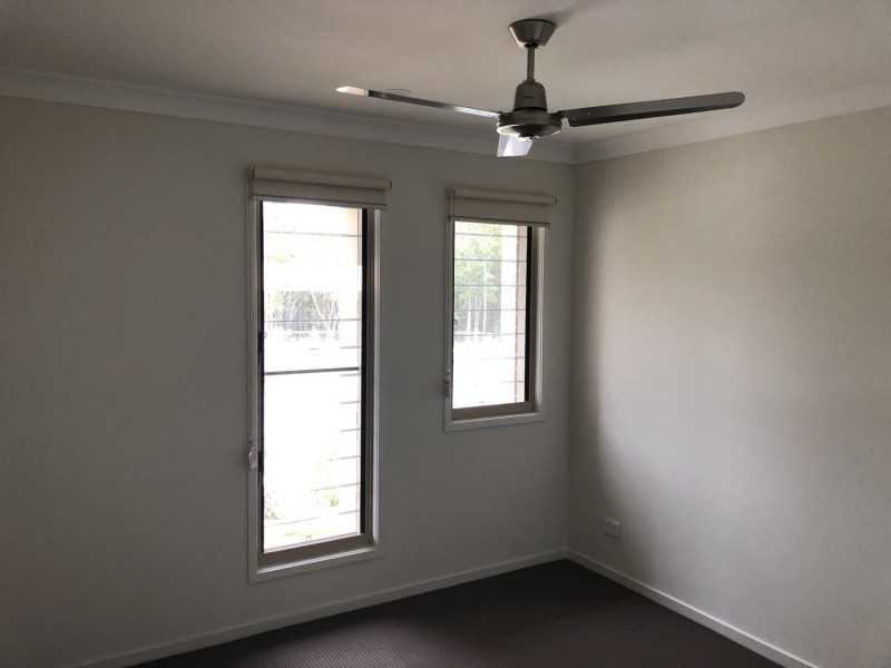 33 Gillian Drive, Coomera QLD 4209