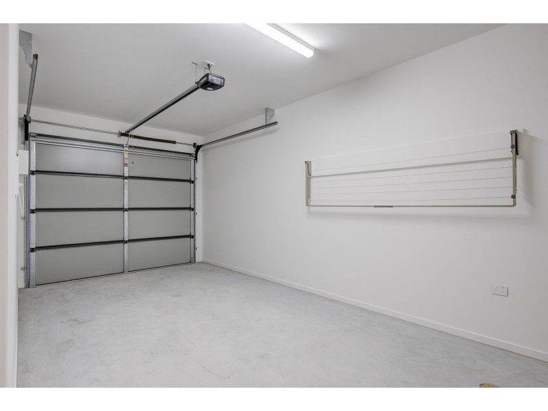 66 Promenade Circuit, Hope Island QLD 4212