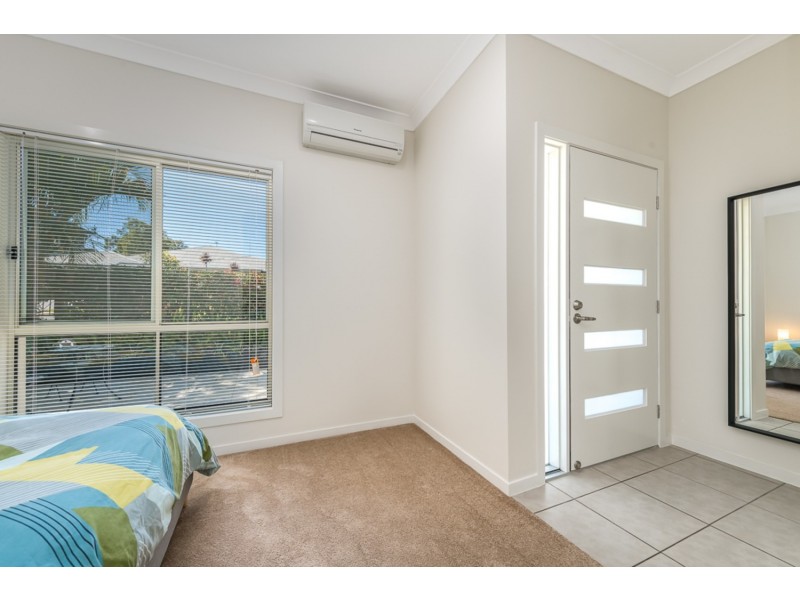 32 Highcrest Circuit, Molendinar QLD 4214