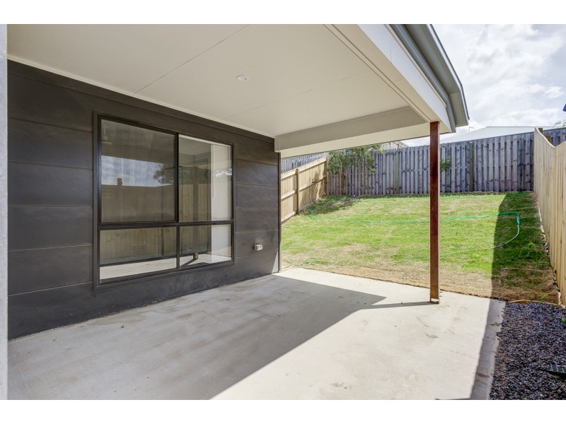 1/92 Pepper Tree Drive, Holmview QLD 4207