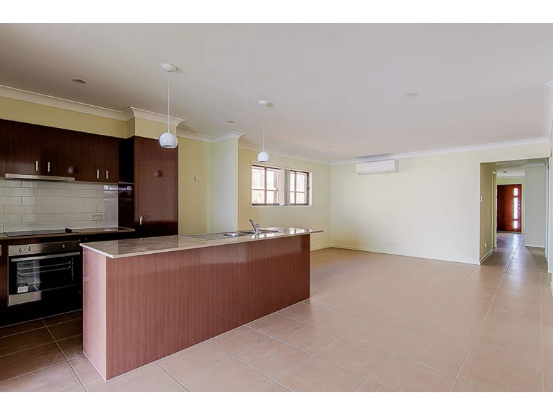 14 Clermont Street, Holmview QLD 4207