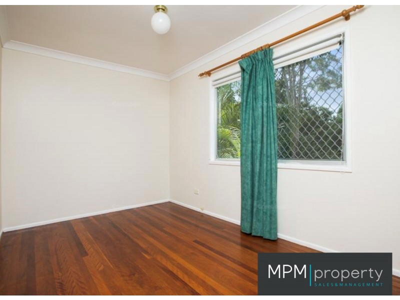 6 Kraatz Avenue, Loganlea QLD 4131