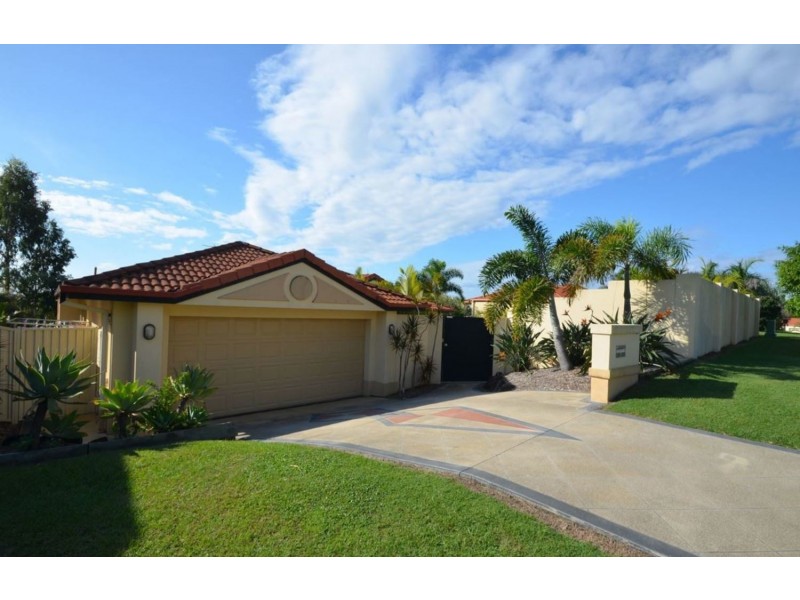 4 Respall Way, Arundel QLD 4214