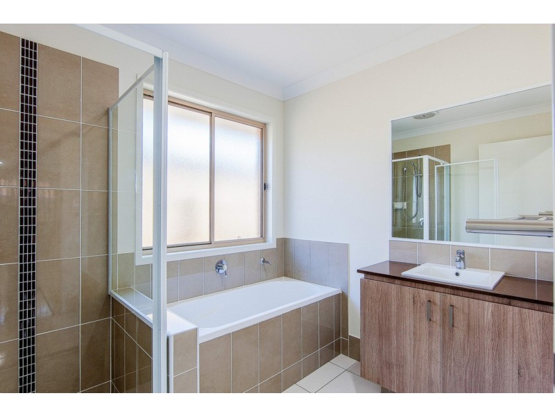 46 Dysart Drive, Holmview QLD 4207