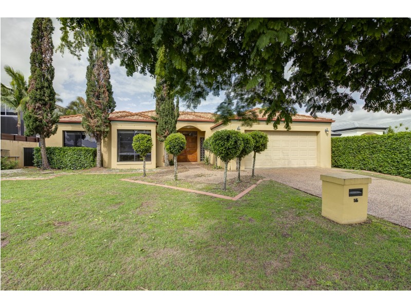 56 The Peninsula, Helensvale QLD 4212