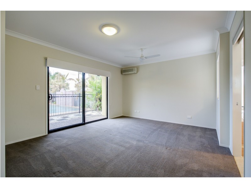 56 The Peninsula, Helensvale QLD 4212