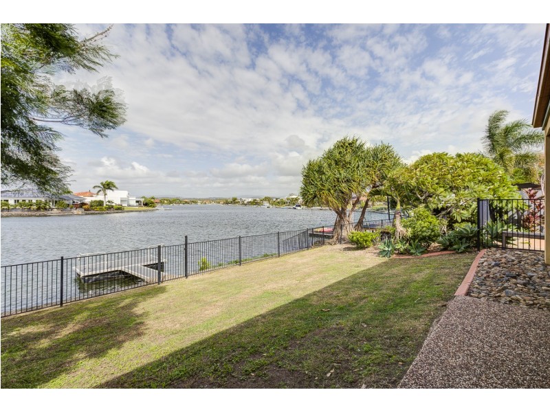56 The Peninsula, Helensvale QLD 4212