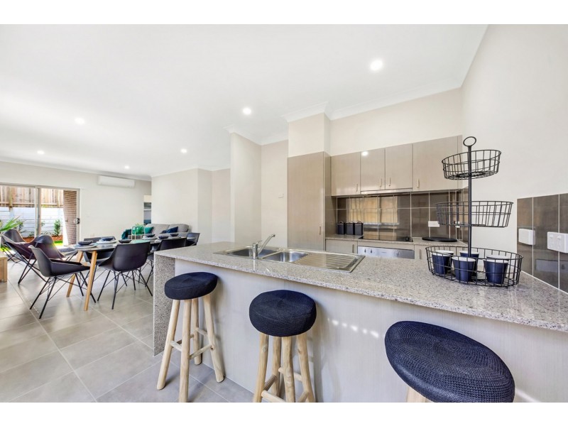 1 Brightstart Street, Ormeau QLD 4208