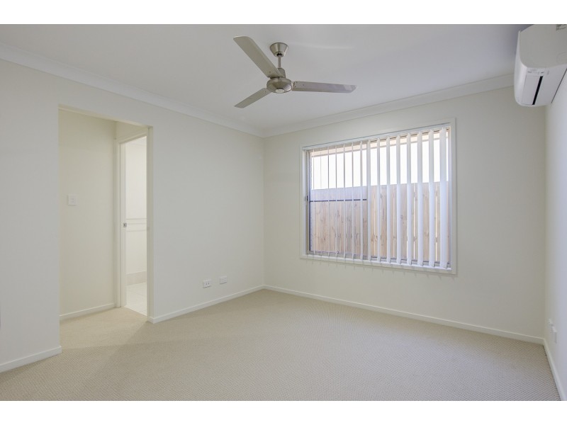 27 Berzins Court, Bahrs Scrub QLD 4207
