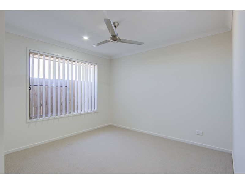 27 Berzins Court, Bahrs Scrub QLD 4207
