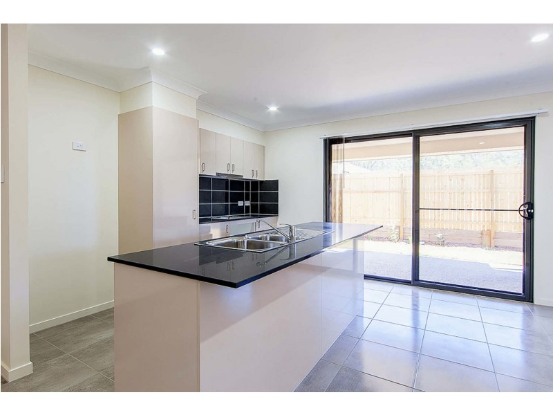 20 Dysart Drive, Holmview QLD 4207