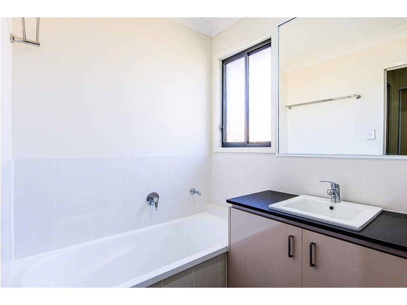 20 Dysart Drive, Holmview QLD 4207