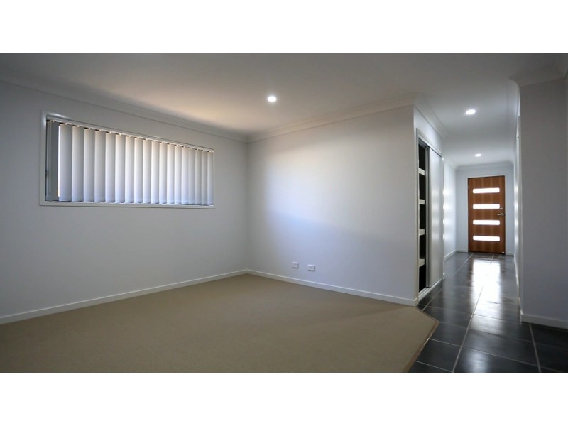 32 Garden Road, Coomera QLD 4209