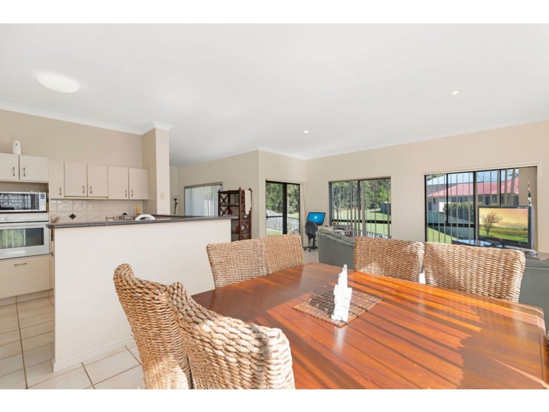 9 Laurina Court, Elanora QLD 4221