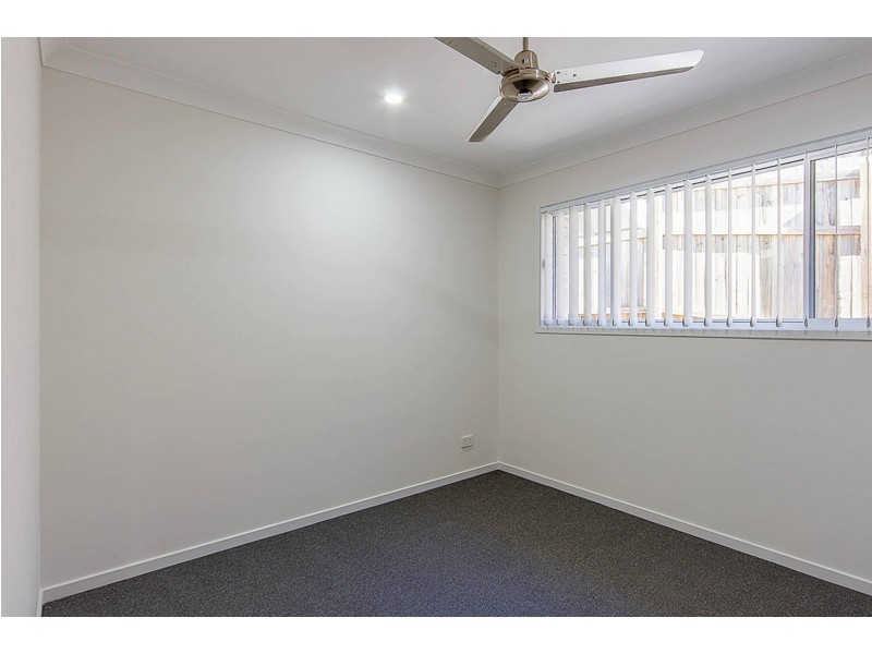 18 Clermont Street, Holmview QLD 4207