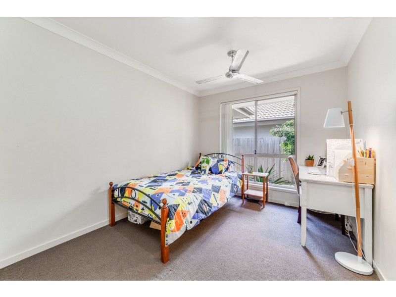 36 Sanctuary Parkway, Waterford QLD 4133