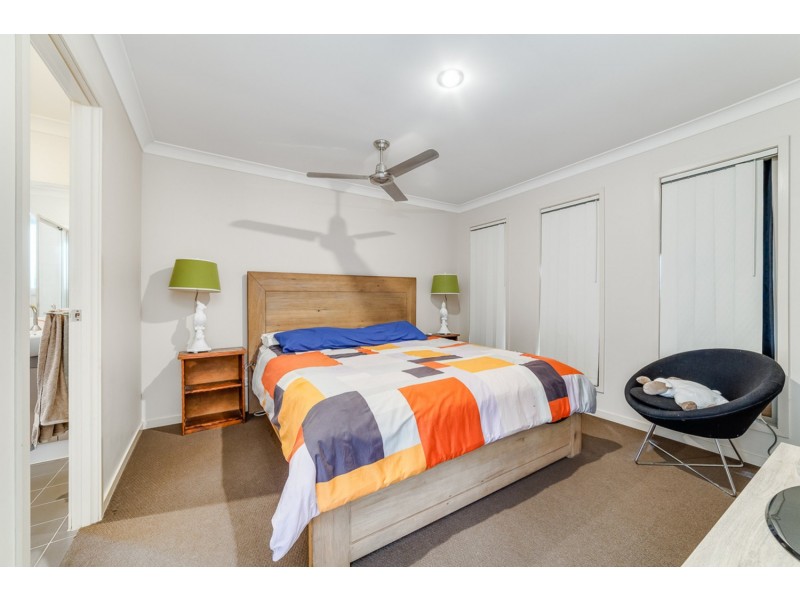 36 Sanctuary Parkway, Waterford QLD 4133