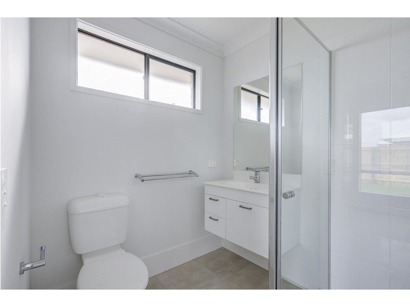 20 Highfield Avenue, Thornlands QLD 4164