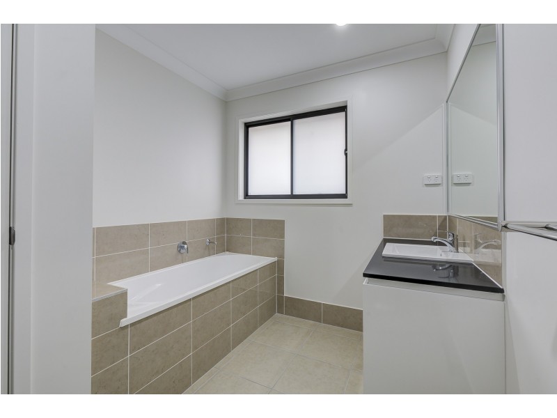 19 Berzins Court, Bahrs Scrub QLD 4207