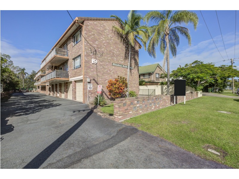 4/19 Huth Street, Labrador QLD 4215