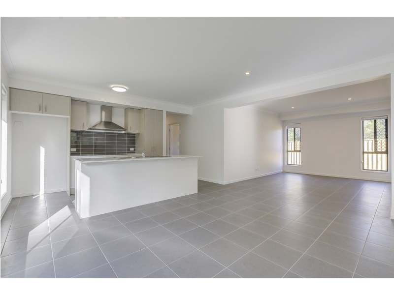 43 Enclave Drive, Bahrs Scrub QLD 4207