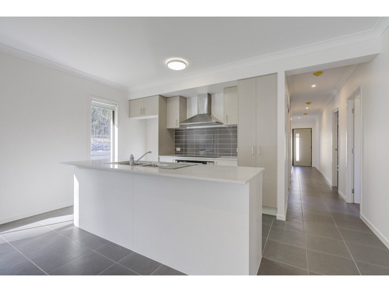 43 Enclave Drive, Bahrs Scrub QLD 4207