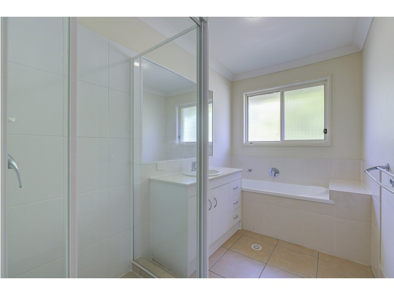 Unit 2/28 Duranta Street, Ormeau QLD 4208