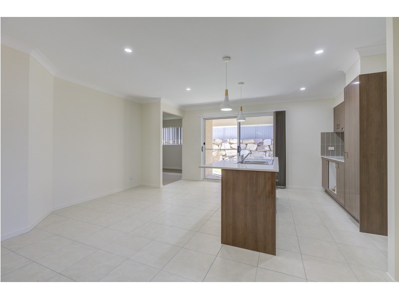 38 Marshall Circuit, Coomera QLD 4209