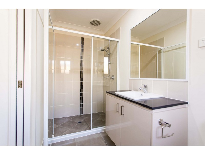 10 Steves Way, Coomera QLD 4209