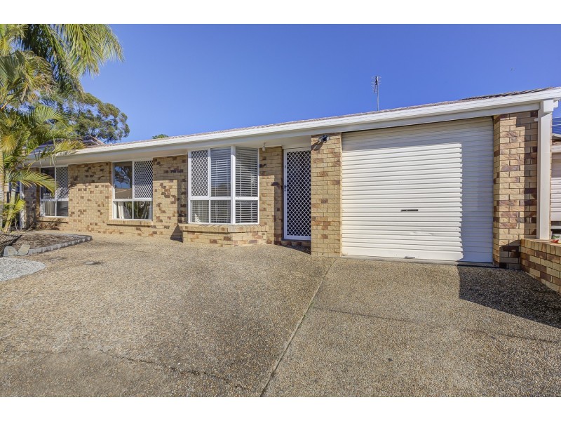 8/25 McMillan Street, Labrador QLD 4215