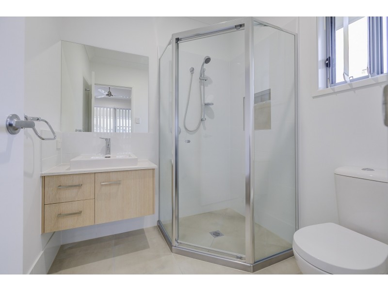 1 Roebuck Street, Coomera QLD 4209