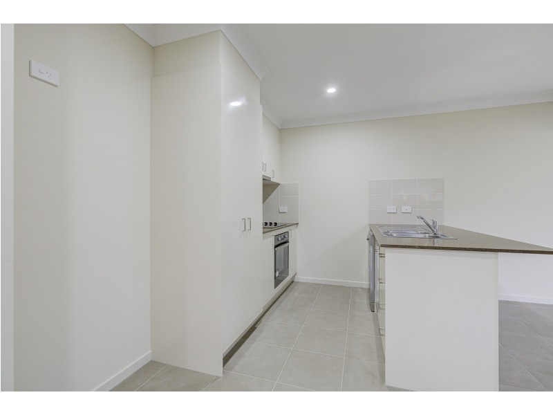 2 Marshall Circuit, Coomera QLD 4209