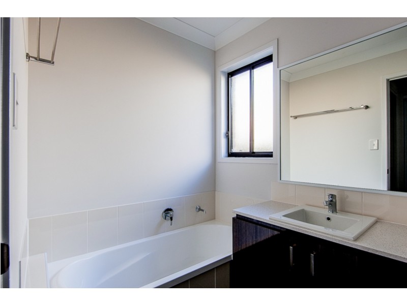 44 Clermont Street, Holmview QLD 4207