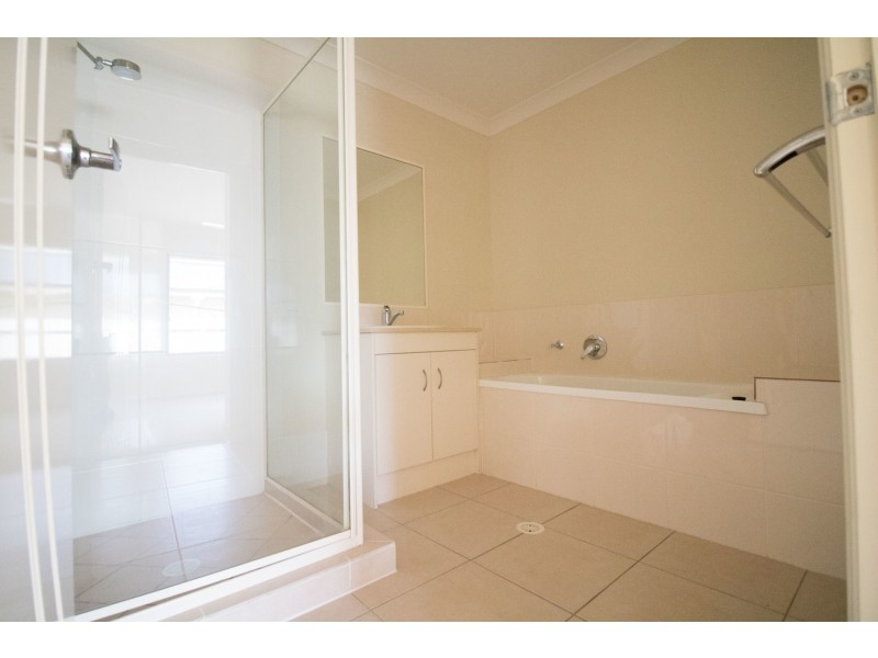 5 Pamphlet Lane, Coomera QLD 4209