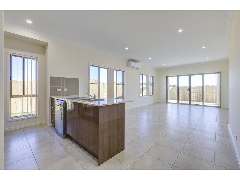 3 Brightstar Street, Ormeau QLD 4208
