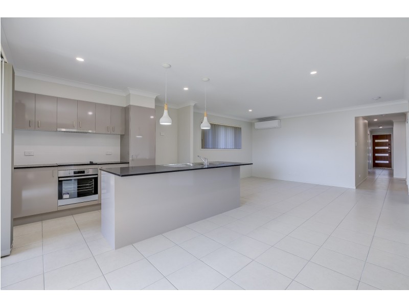 17 Berzins Court, Bahrs Scrub QLD 4207