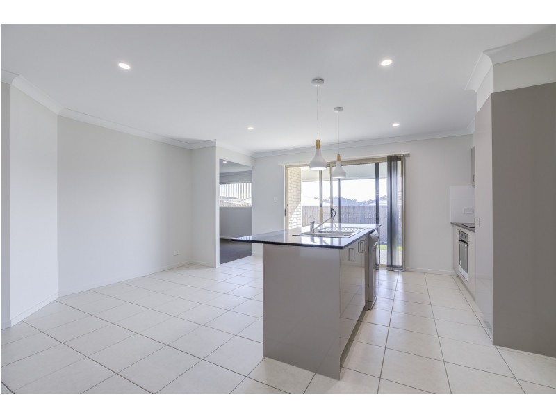 17 Berzins Court, Bahrs Scrub QLD 4207