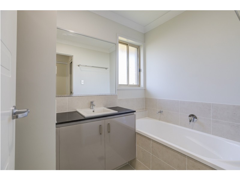 17 Berzins Court, Bahrs Scrub QLD 4207