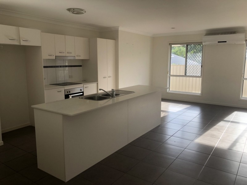 3 Conlan Court, Oxenford QLD 4210