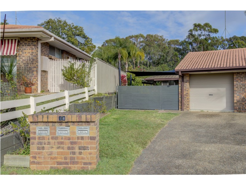 2/16 Jessica Court, Arundel QLD 4214