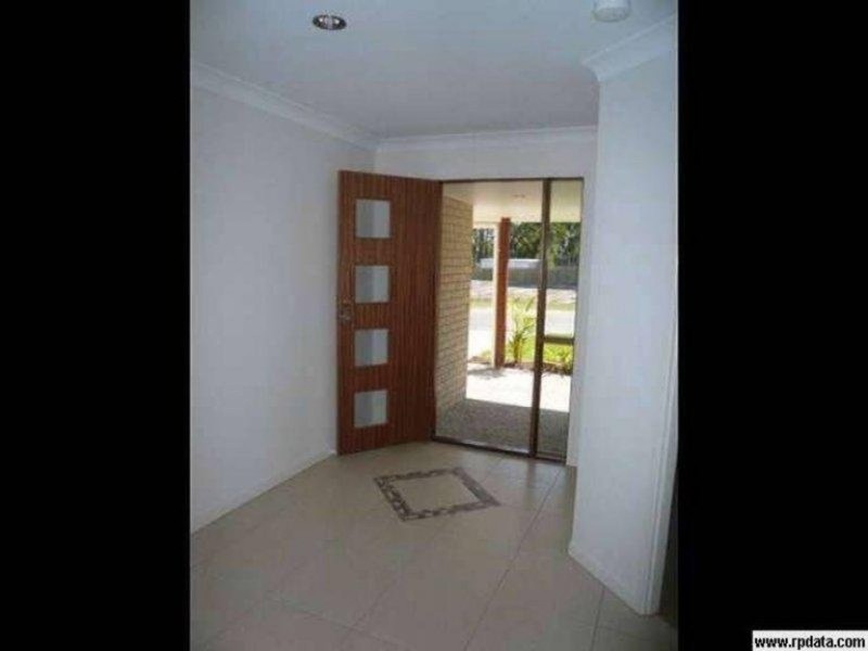 17 Strathburn Crescent, Ormeau QLD 4208