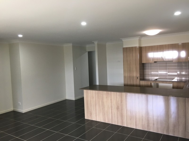 8 Liberty Rise, Coomera QLD 4209