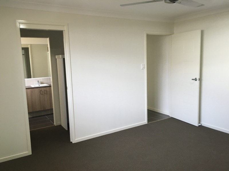 8 Liberty Rise, Coomera QLD 4209