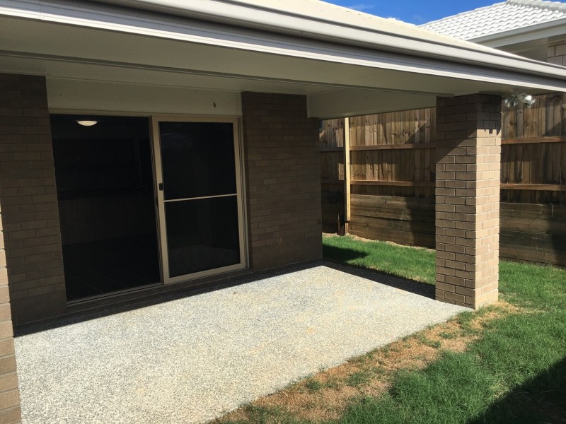 8 Liberty Rise, Coomera QLD 4209