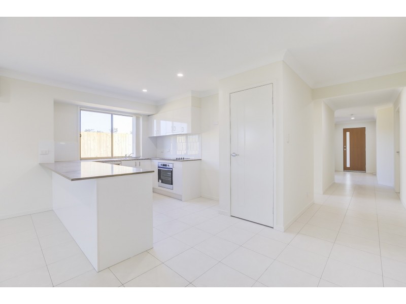 6 Scott Young Drive, Coomera QLD 4209