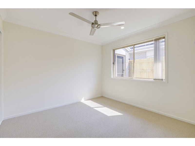 6 Scott Young Drive, Coomera QLD 4209