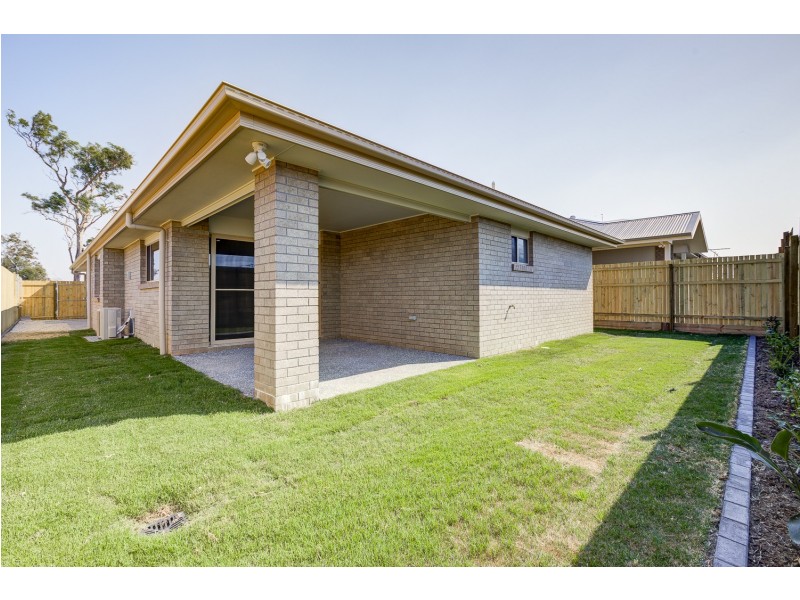 6 Scott Young Drive, Coomera QLD 4209