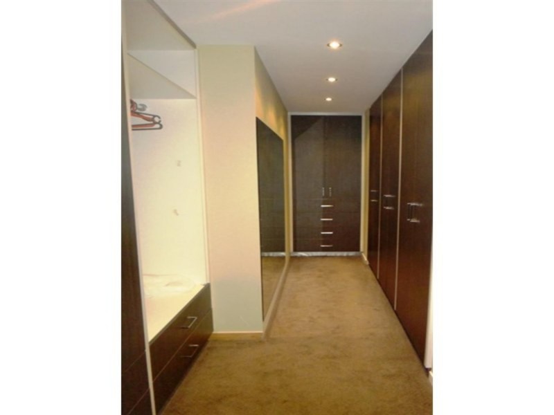 84 Inverness Way, Parkwood QLD 4214