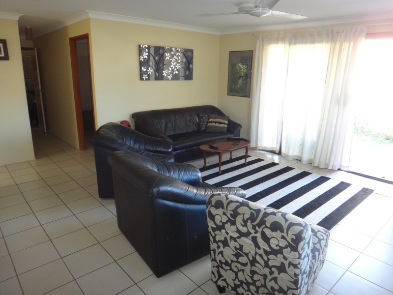 1/7 Victor Avenue, Paradise Point QLD 4216